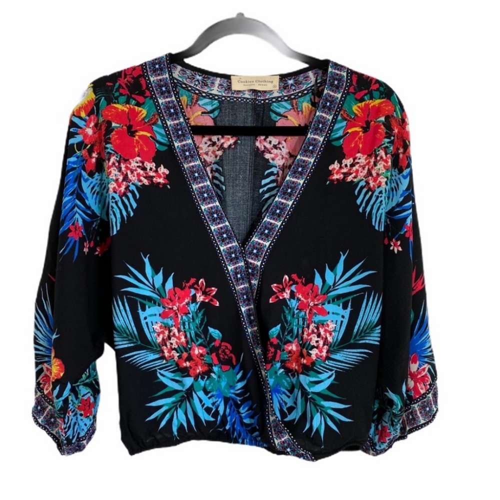Flying Tomato Boho Hawaiian Crop Blouse